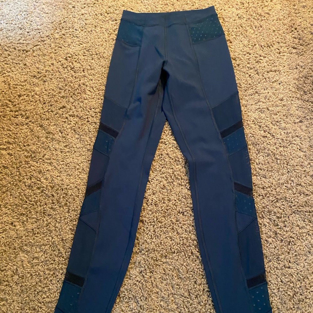 Lululemon Wunder Under Tight With Mesh. Worn Twic… - image 2